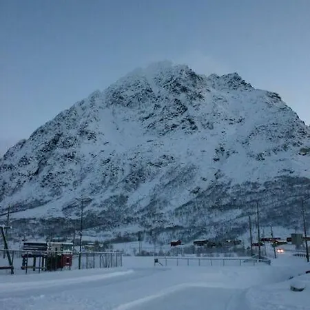 Higravstinden House - Lofoten Tatil Evi